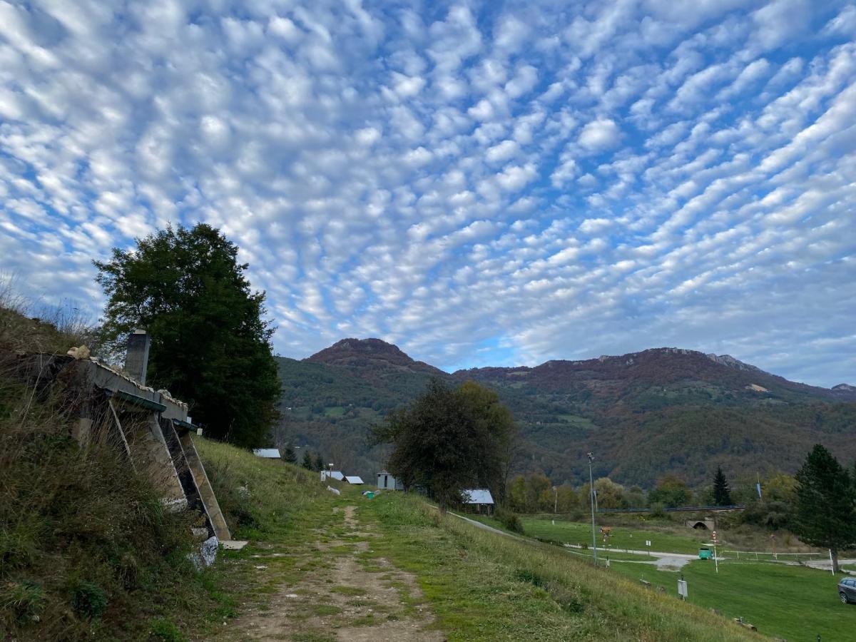 Tara Place - Camp Rabrenovic 莫伊科瓦茨 外观 照片